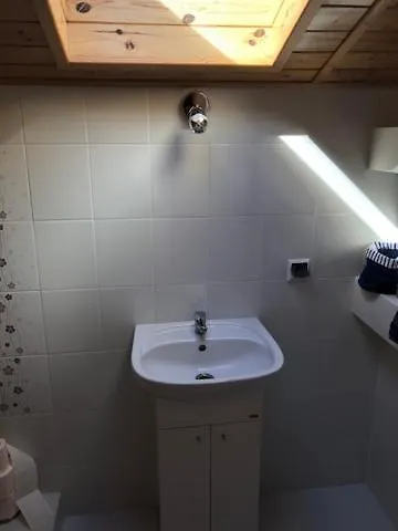 House By The Lake, Kashubia Дом отдыха Gowidlino